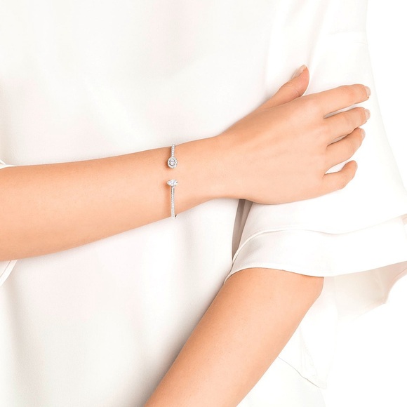 Swarovski Attract Bangle, White, Rhodium Plating Brand New - Picture 6 of 6
